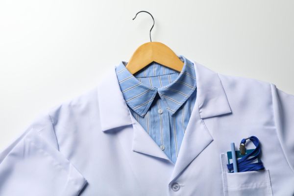 Les conseils pour bien choisir le tissu d'une blouse